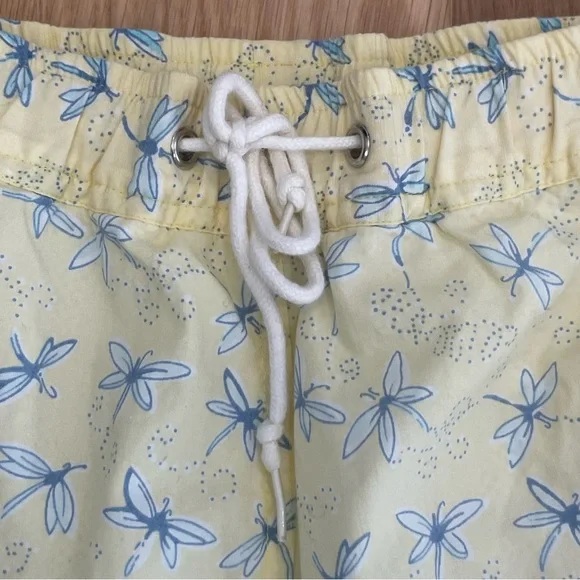 Lilly Pulitzer Men’s Yellow Dragonfly Preppy Mid Length Swim Trunks - Size XL - Picture 3 of 7